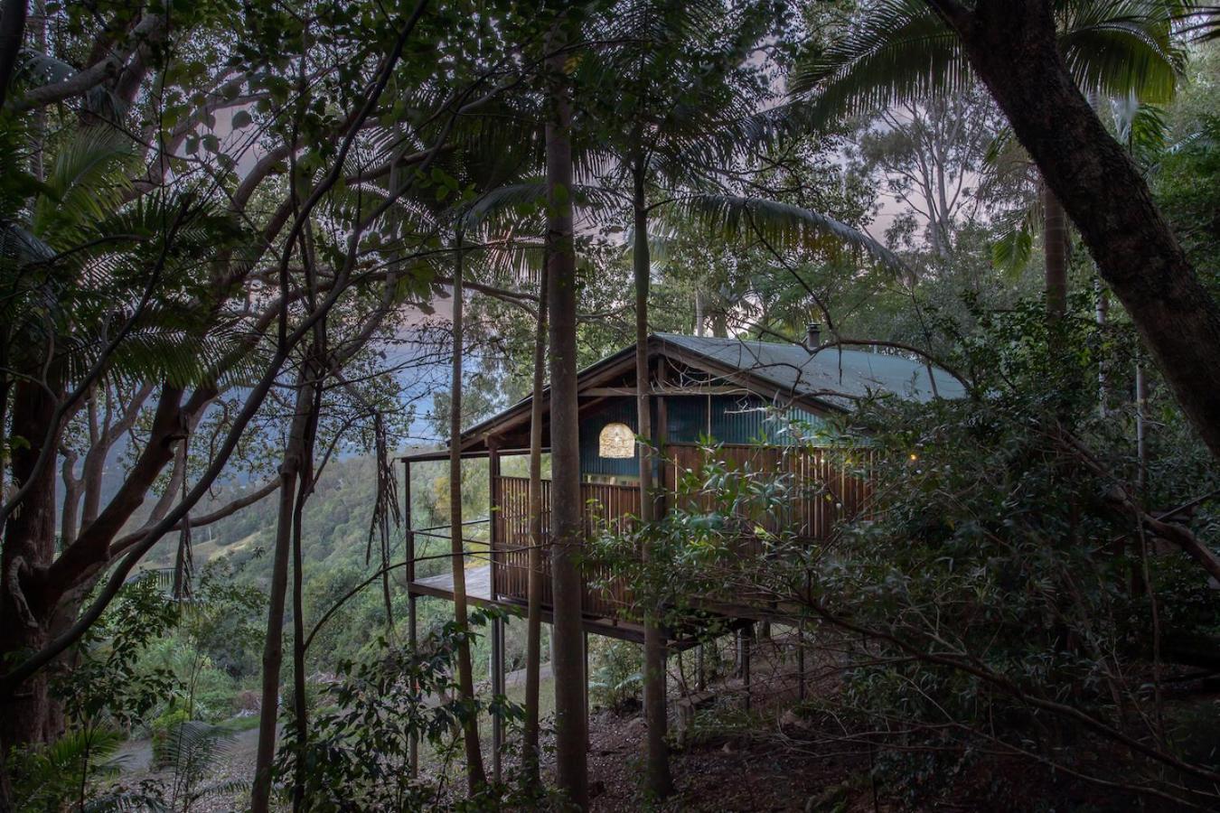 Treetops Seaview Montville Kültér fotó